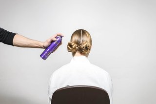 Flettede hårknuter Tutorial Step 8 Kerastase